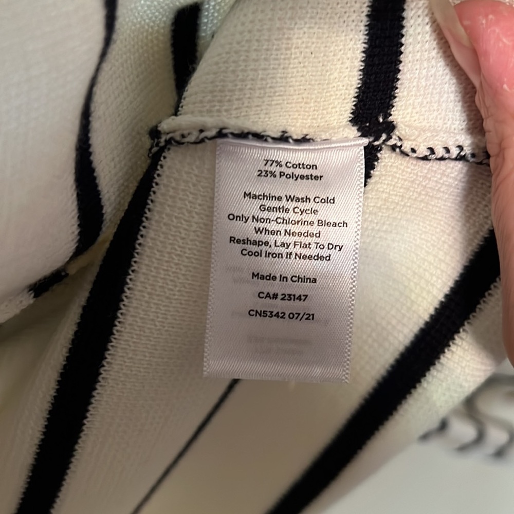 Talbots blazer. - Picture 5 of 5